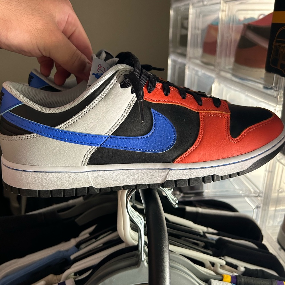 Nike Dunk NBA Emb 75th anniversary NY knicks